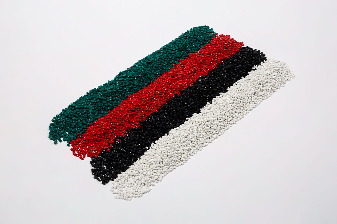 絕緣材料PFA的表現(xiàn)如何？