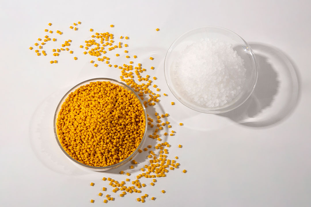 與時俱進(jìn)的聚偏氟乙烯（PVDF）：從傳統(tǒng)領(lǐng)域到新興賽道，它一直很“能打”！?